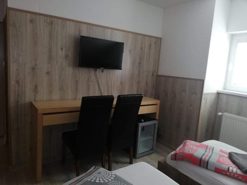 Guest house Twins Hurbanovo